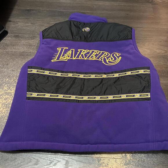 Vintage Los Angeles Lakers Reversible Winter Vest - Picture 5 of 8